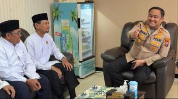 Ketua LDII Gresik Silaturahim ke Kapolres, Perkuat Sinergi dan Semangat “Jogo Gresik”