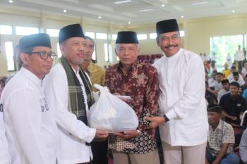 DPD LDII Gresik Bagikan 1.550 Bingkisan Untuk Yatim Dan Dhuafa